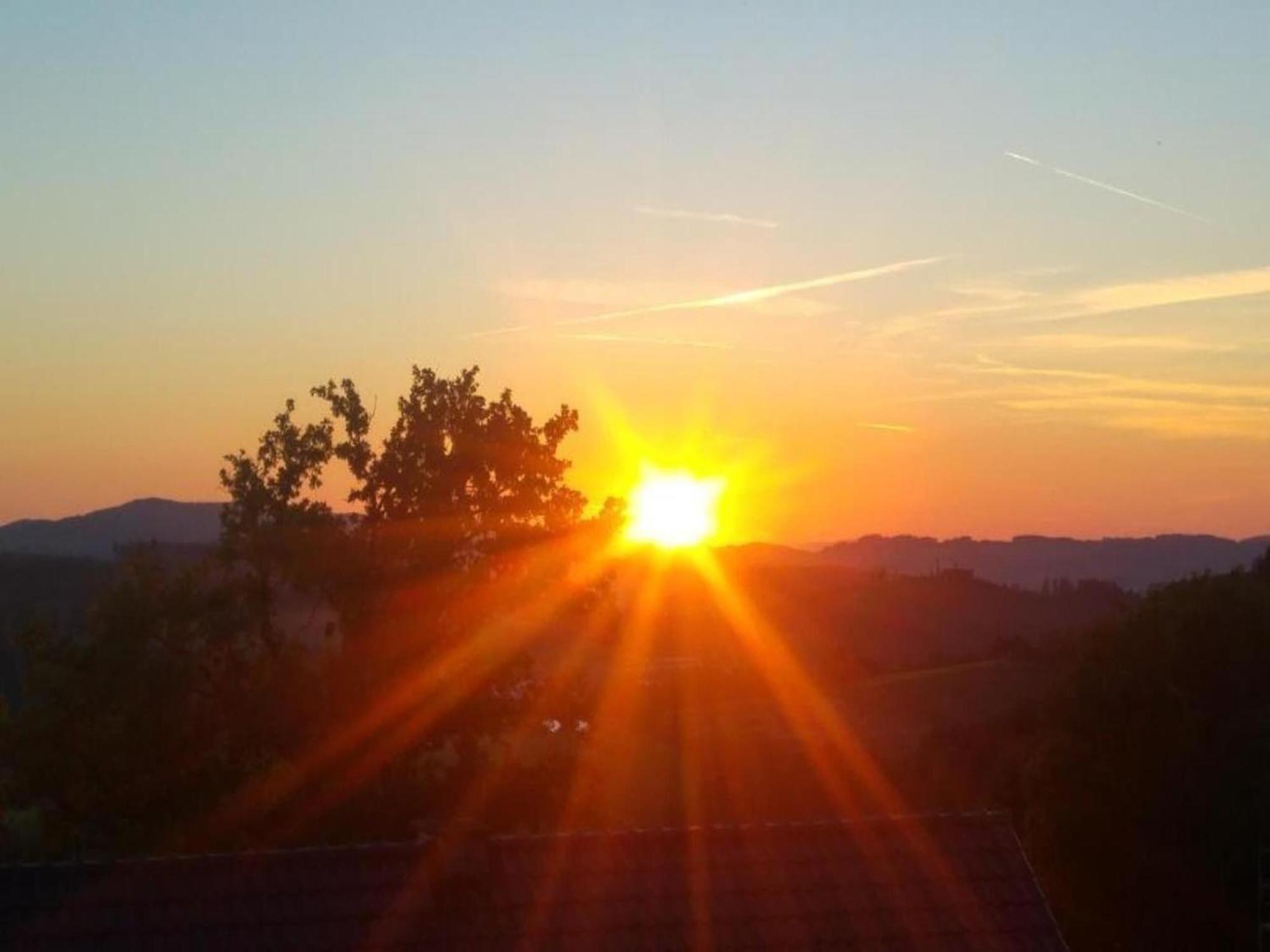 Vacation Home With Garden In Beautiful Sauerland เคิร์กฮุนเดม ภายนอก รูปภาพ